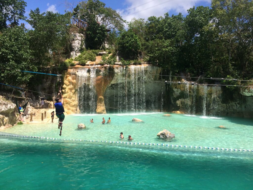 Scape Park/Hoyo Azul